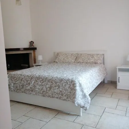 Whiteroom Homestay Lecce