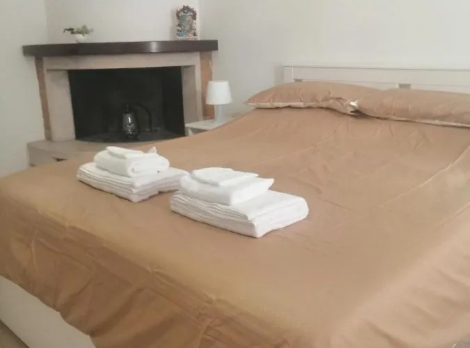 Whiteroom Homestay Lecce