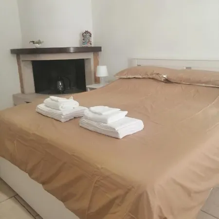 Whiteroom Homestay Lecce